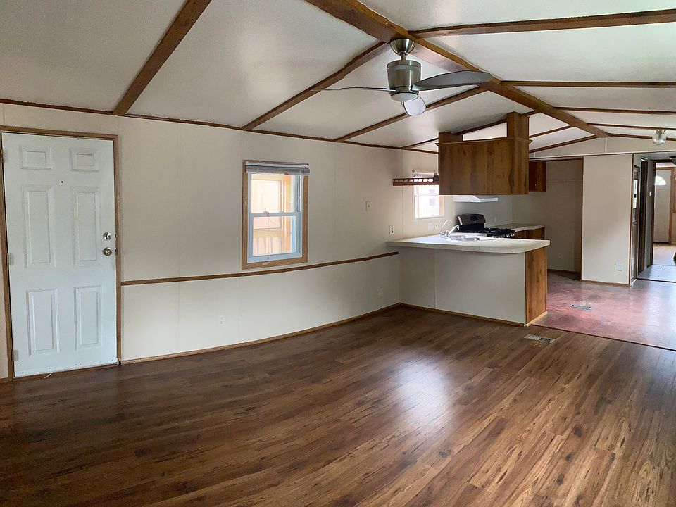 1st image of 13 Canal Dr #300-013