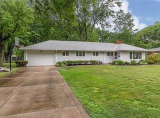 24620 Gessner Rd, North Olmsted, OH 44070