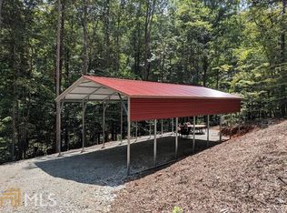 581 Cherokee Rd, Toccoa, GA 30577