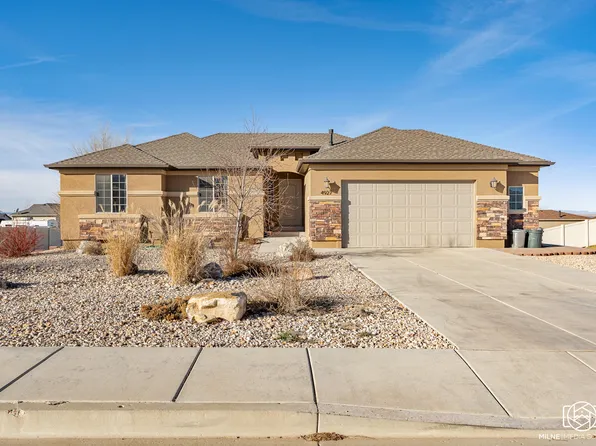 4927 N Abby Way, Enoch, UT 84721