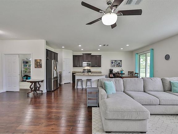 5th image of 6942 Old Benton Dr