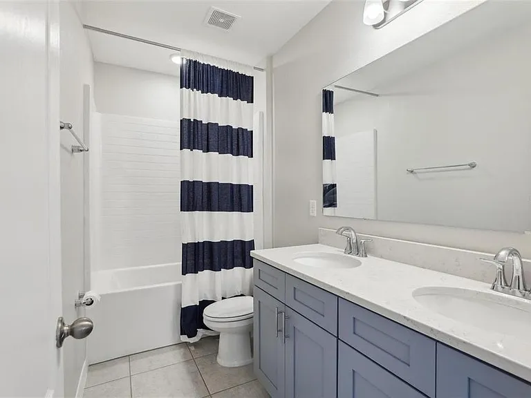 2410 Park Ave — Photo 18