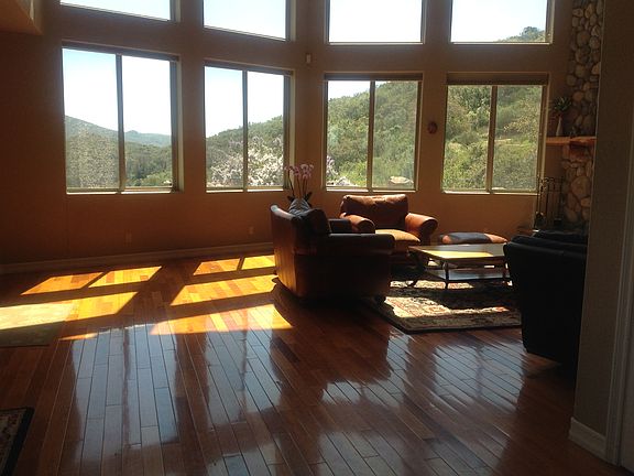 5th image of 10194 Oak Grove Dr