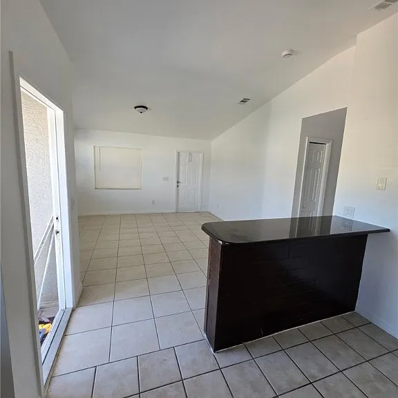 1248 Columbus Blvd #B — Photo 12