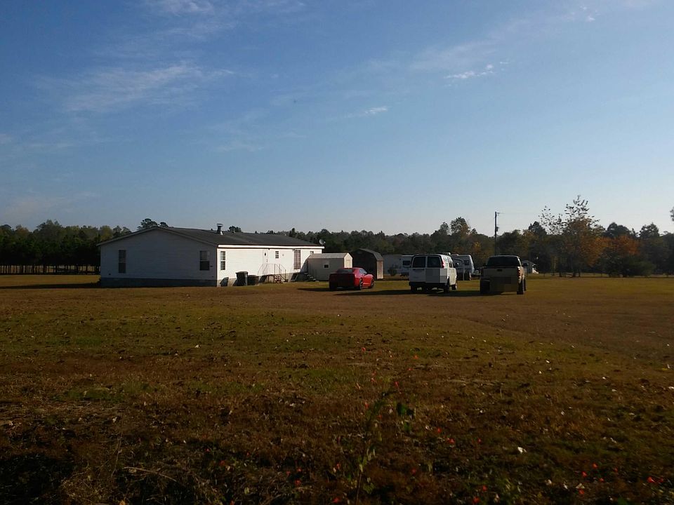 2nd image of 660 Gornto Cemetery Rd