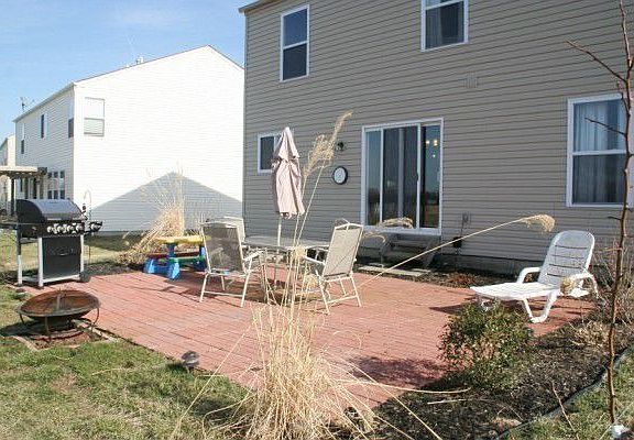3rd image of 25731 Hummingbird Ct