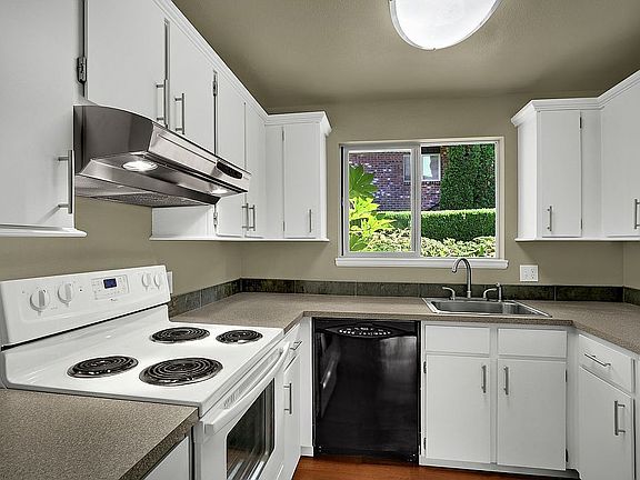 2nd image of 5233 188th St SW APT 5