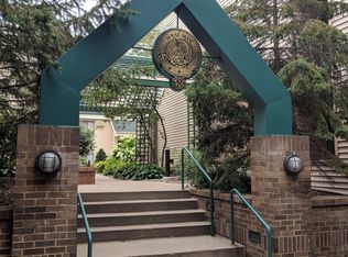 7618 York Ave S APT 1114, Edina, MN 55435