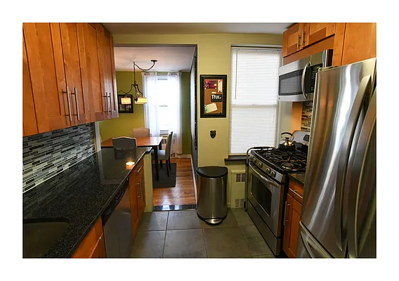 Sold by Keller Williams Realty Landmark II | media 10