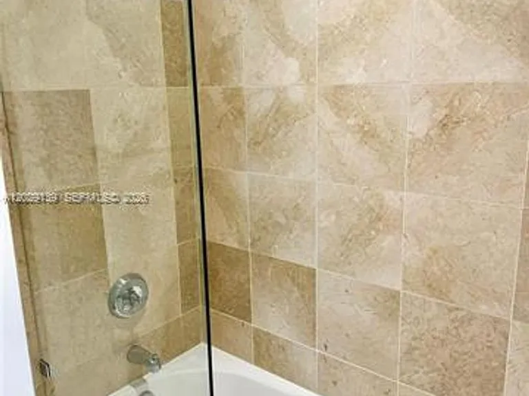 3131 NE 188th St #21213 — Photo 14