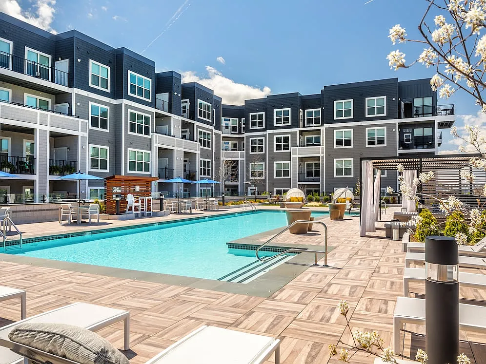 Avalon Residences at the Hingham Shipyard — Photo 1