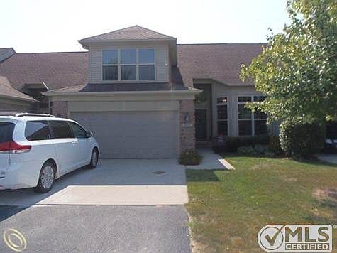 4043 Pine Ridge front 2.JPG