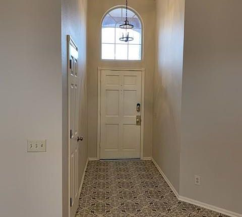 2nd image of 1112 SW 133rd Pl