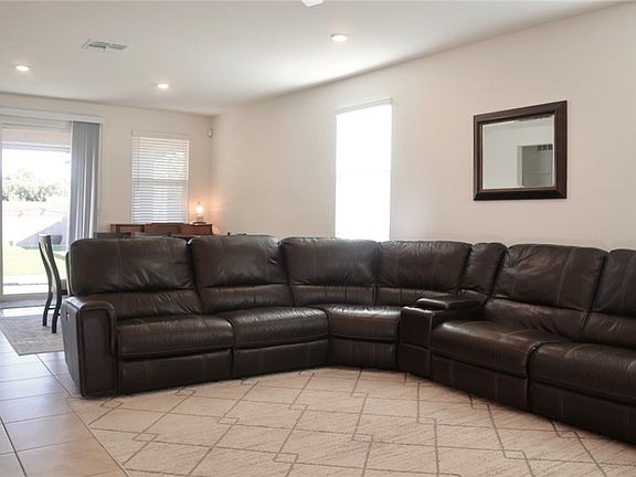 4th image of 3081 Bluebell Bend Ave