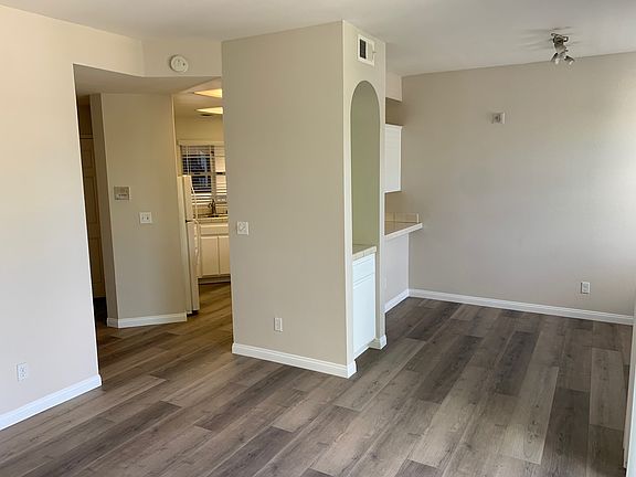 3rd image of 3220 1st Ave APT 203