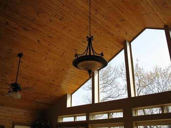 20 ft Pine Ceilings