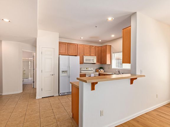 4th image of 14000 N 94th St #1162