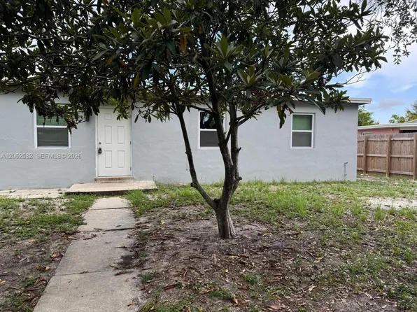1701 NW 13th Ct, Fort Lauderdale, FL 33311