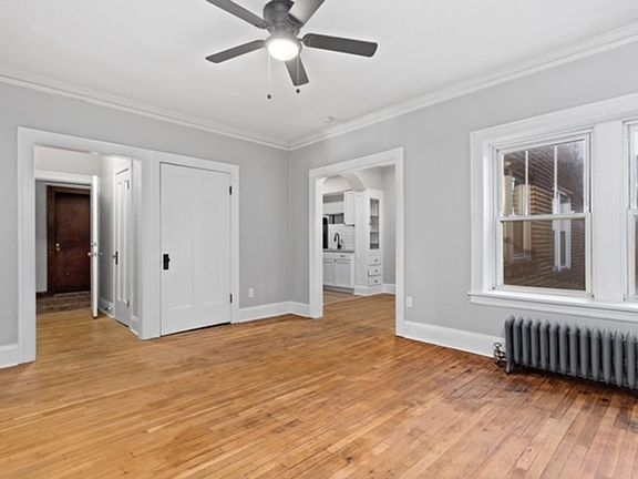 4th image of 1370 West Blvd APT 14