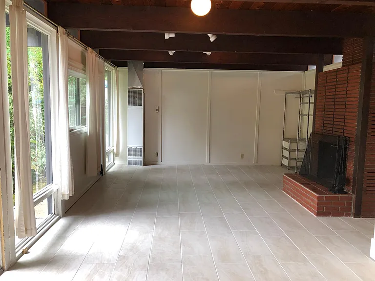 230 N Grand St — Photo 3