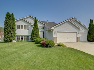 18743 Embry Ave, Farmington, MN 55024