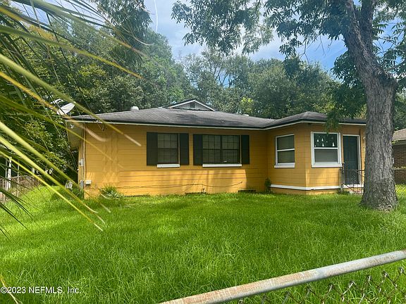 2nd image of 2727 W 45TH Street
