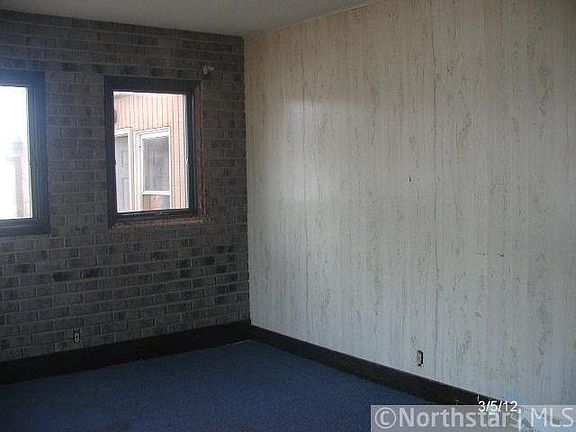 4th image of 1750 Shoreline Blvd