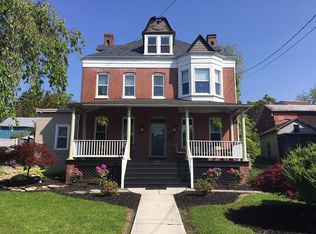 227 W Market St, Hallam, PA 17406