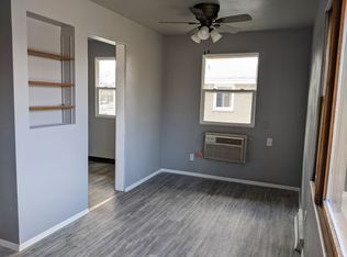 1727 Silvercrest Dr, Appleton, WI 54911