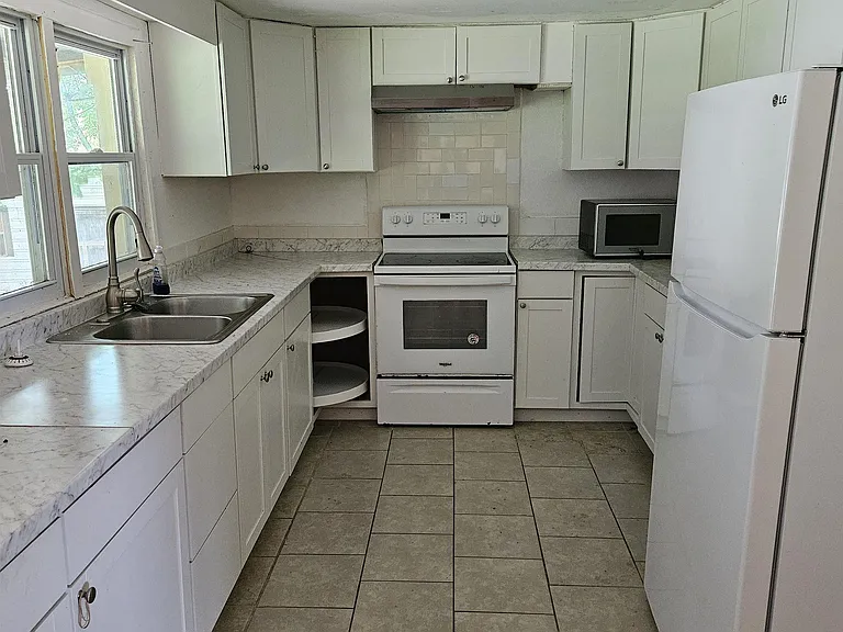 481 Lake Joy Rd — Photo 2