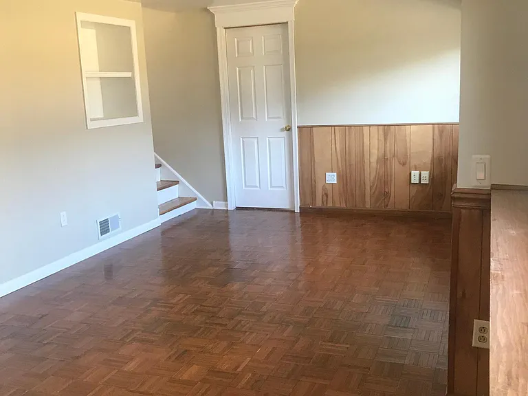 Natalie Ln — Photo 10