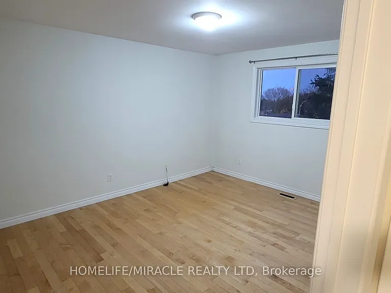 2498 Harman Ct — Photo 7
