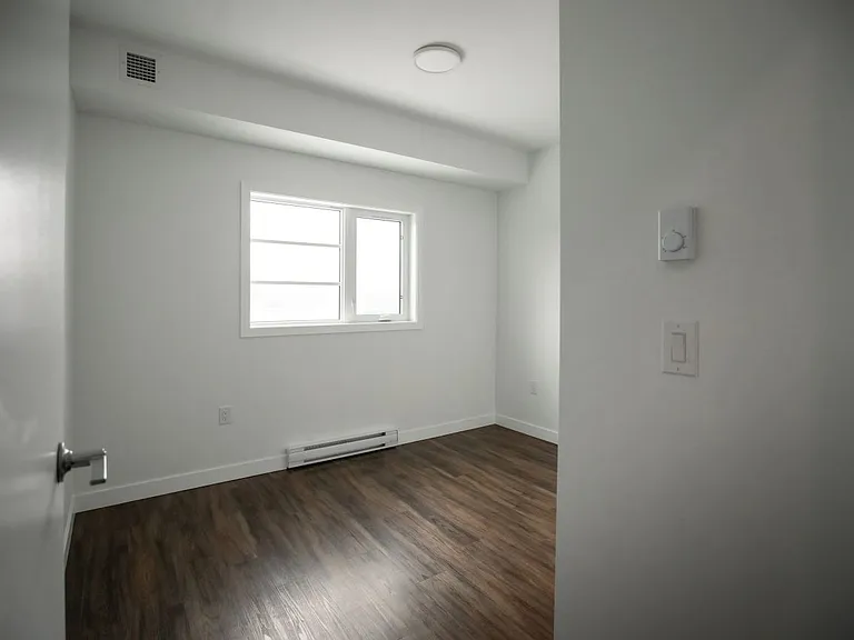 615 Kimberly Ave — Photo 6