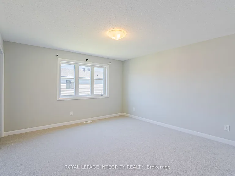 96 Osler St E — Photo 13