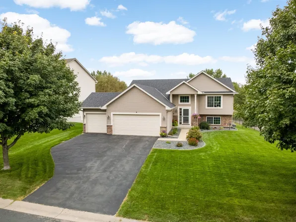 19824 Embers Ave, Farmington, MN 55024