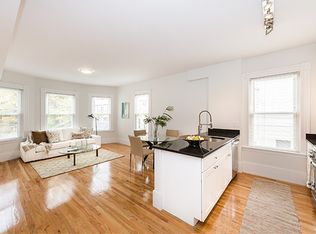4 Osgood St #1, Somerville, MA 02143