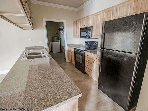 5th image of 1336 Suncrest Village Cir