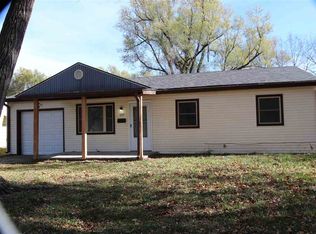 1207 N Fair St, Junction City, KS 66441