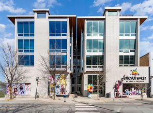 925 N Larrabee St APT 4S, Chicago, IL 60610