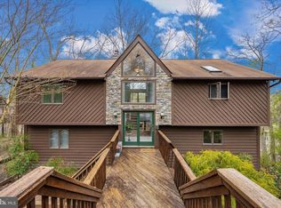 6616 W Lakeridge Rd, New Market, MD 21774