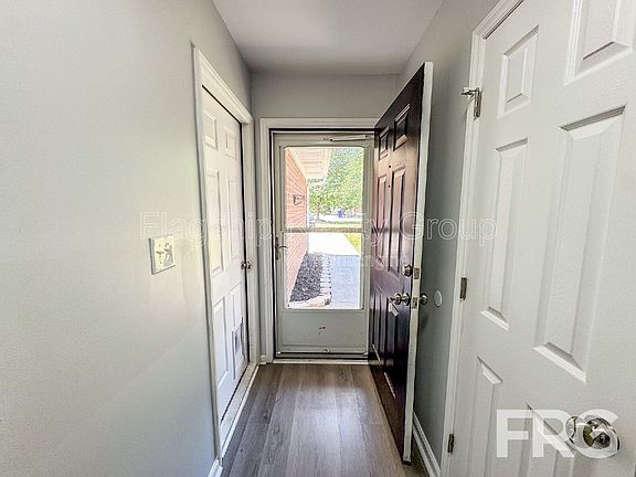 4th image of 2604 Boone Ct #A