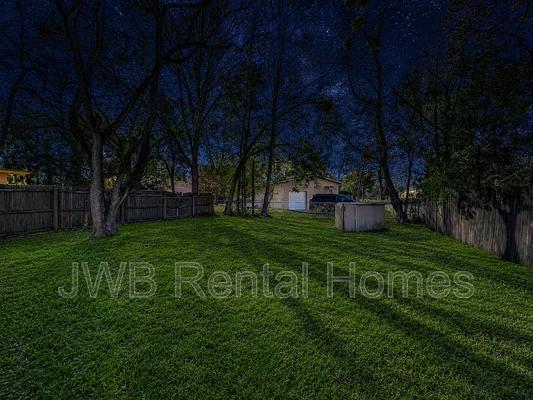3118 Dignan St — Photo 20