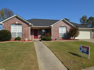 212 Brookside Dr, Bryant, AR 72022