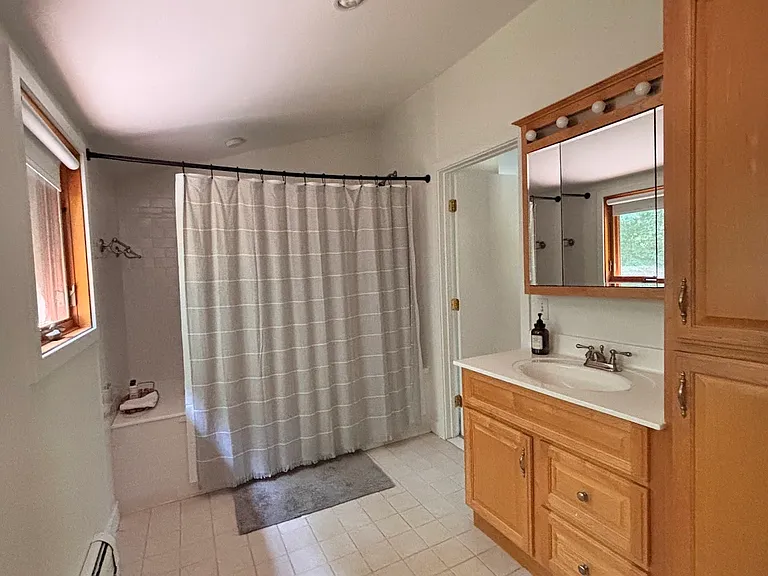 180 Tower Hill Rd — Photo 14