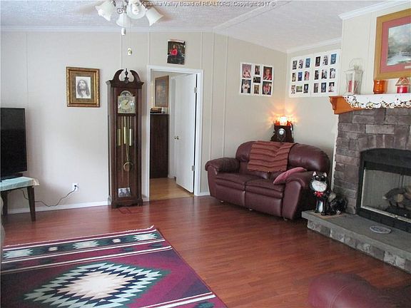 4th image of 1687 Spite Rd