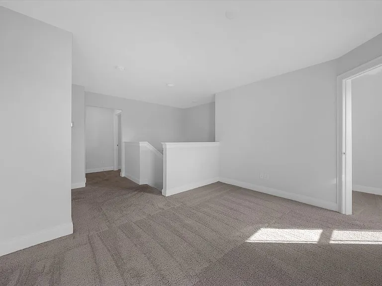 1121 Carlisle Pl — Photo 41