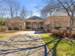 5 Kelvington Ct, Greensboro, NC 27410