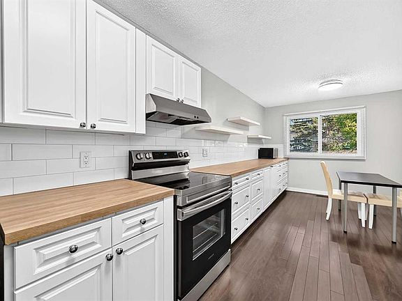 5th image of 10304 W Braeside Dr SW