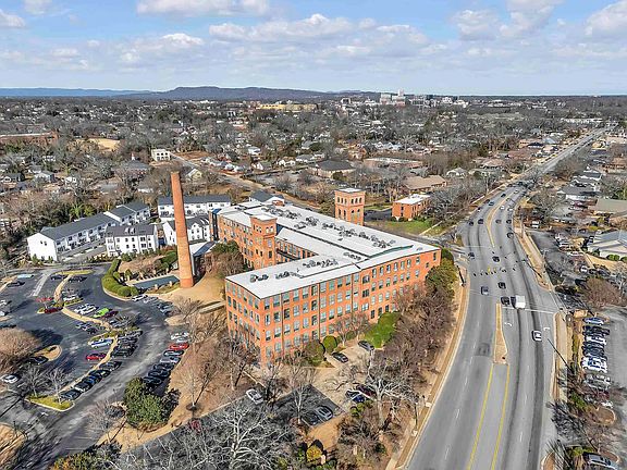 3rd image of 400 Mills Ave Unit 313