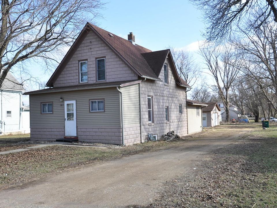 303 W Menage Ave, Lakefield, MN 56150 | Zillow